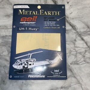 UH-1 Huey 3D Laser Cut Model Kit Bell helicopter